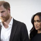 La lite con la famiglia reale e il trasloco, "Harry e Meghan tornano a vivere in Gran Bretagna" La lite con la famiglia reale e il trasloco, "Harry e Meghan tornano a vivere in Gran Bretagna"