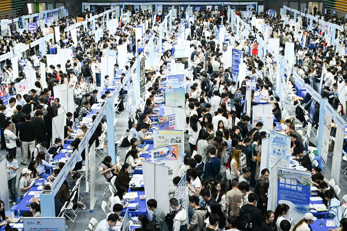 Cina, linee guida per favorire l’occupazione sfruttando i progressi nell’IA