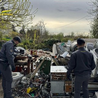 Sequestrata nel padovano discarica abusiva rifiuti di 2.000 mq
