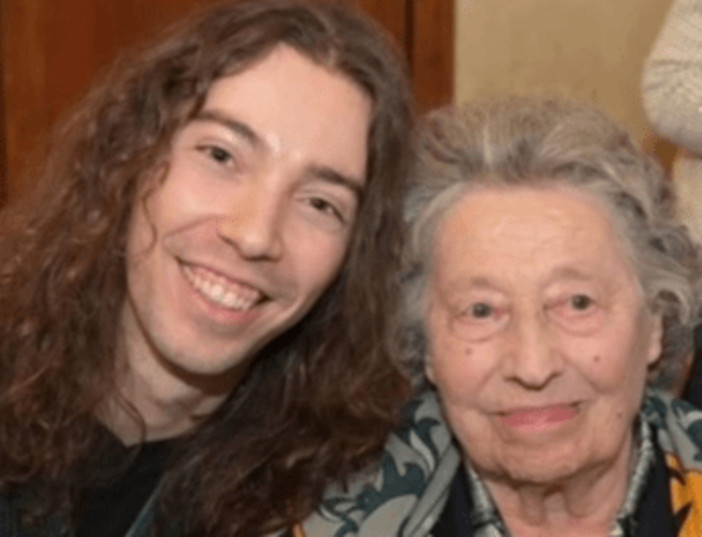 Vasco Rossi, la mamma Novella compie gli anni: la dedica social Vasco Rossi, la mamma Novella compie gli anni: la dedica social