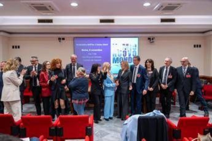 Malattie croniche e rare, 'Il mio nuovo mondo' docufilm che dà voce a pazienti e caregiver Malattie croniche e rare, 'Il mio nuovo mondo' docufilm che dà voce a pazienti e caregiver