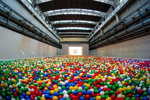 McDonald’s celebra i 40 anni in Italia con la mostra “POOL. Ti sblocco un ricordo”