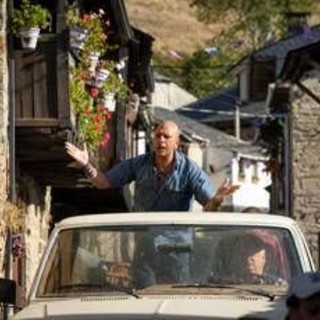 Zalone domina il botteghino: altri 8 milioni a Santo Stefano e 'Buen Camino' supera i 13,5 milioni