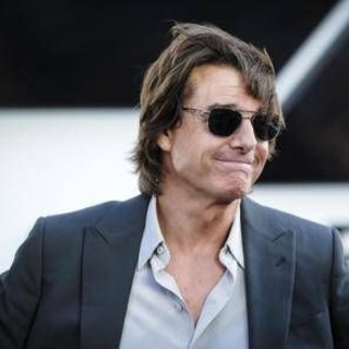 Tom Cruise e Ana de Armas insieme, 'beccati' mano nella mano Tom Cruise e Ana de Armas insieme, 'beccati' mano nella mano