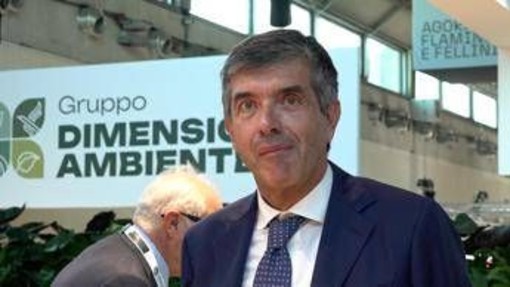 Rifiuti, Capra (Dimensione Ambiente): "Forte crescita, trattiamo oltre 1mln di t annue" Rifiuti, Capra (Dimensione Ambiente): "Forte crescita, trattiamo oltre 1mln di t annue"