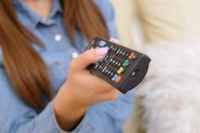 Ascolti tv, Imma Tataranni chiude al 24,5% e vince prima serata Ascolti tv, Imma Tataranni chiude al 24,5% e vince prima serata