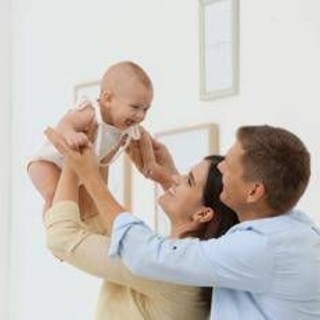 Fecondazione, l'età del padre conta: se è over 45 più rischi di aborto e insuccesso