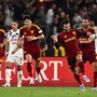 Roma rimonta l’Atalanta nel finale: 2-1 e vetta con l’Inter Roma rimonta l’Atalanta nel finale: 2-1 e vetta con l’Inter