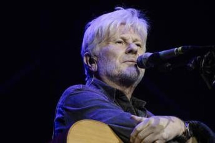 Ron prolunga lo stop per motivi di salute: "Fragilità emotive dopo un virus"