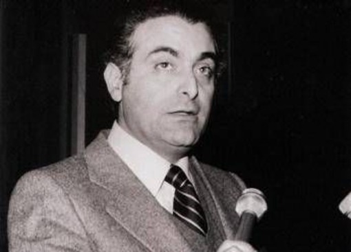 Omicidio Piersanti Mattarella, arresti domiciliari per l'ex prefetto Piritore: &quot;Depistò le indagini&quot;