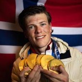 Milano Cortina, Klaebo passa al ciclismo dopo i 6 ori alle Olimpiadi? Una squadra del World tour lancia l'assalto Milano Cortina, Klaebo passa al ciclismo dopo i 6 ori alle Olimpiadi? Una squadra del World tour lancia l'assalto