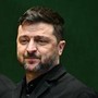 Ucraina, Zelensky: "Trump ci darà i Patriot". Colloqui continuano oggi a Abu Dhabi