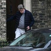 Caso Epstein, ex ambasciatore britannico Mandelson rilasciato su cauzione