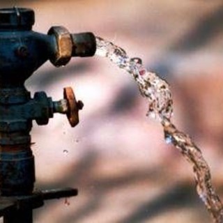 Medio Oriente in crisi d’acqua: la sfida della Svizzera contro la guerra dell'oro blu Medio Oriente in crisi d’acqua: la sfida della Svizzera contro la guerra dell'oro blu