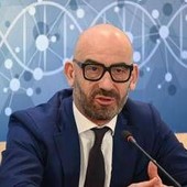 Influenza, Bassetti: "Quest'anno colpisce anche la pancia" Influenza, Bassetti: "Quest'anno colpisce anche la pancia"