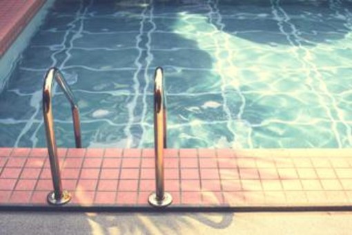 Bimba risucchiata da bocchettone piscina, Gaslini: "Condizioni restano gravissime" Bimba risucchiata da bocchettone piscina, Gaslini: "Condizioni restano gravissime"