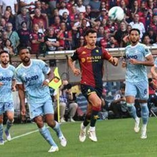 Juve, tifosi 'in rivolta' contro la seconda maglia sui social: &quot;Sembriamo la Lazio&quot;