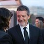 Antonio Banderas compie 65 anni: &quot;Se mi fermo muoio&quot;