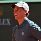 Sinner oggi debutta a Montecarlo, sfida con Humbert: orario e come vedere match in tv