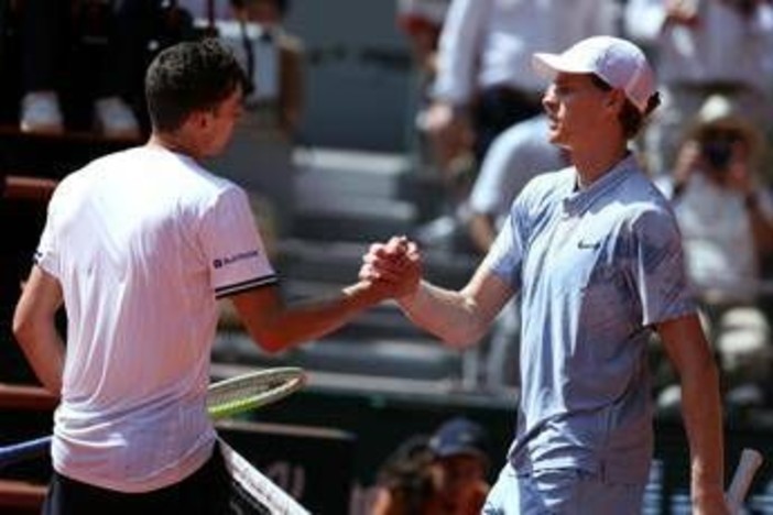"Sinner un grande, io fortunato": Cerundolo e l'impresa contro Jannik al Roland Garros "Sinner un grande, io fortunato": Cerundolo e l'impresa contro Jannik al Roland Garros
