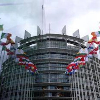 Difesa europea, Europarlamento approva Relazione: Pd dice sì, M5S attacca