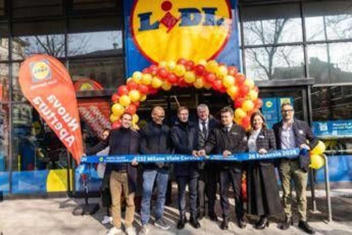Lidl Italia apre 23 punti vendita in 7 settimane, a Milano apre store numero 800