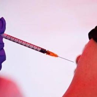 Vaccini, 'Un modo per prendersi cura di sé', campagna Gsk rivolta agli adulti Vaccini, 'Un modo per prendersi cura di sé', campagna Gsk rivolta agli adulti