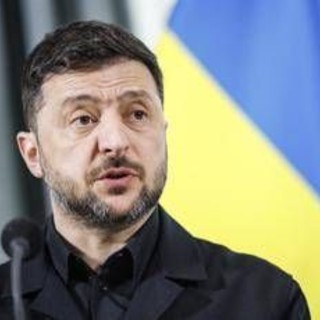 Ucraina, Zelensky: "Pace ma non ad ogni costo". Usa propongono trilaterale con Kiev e Mosca