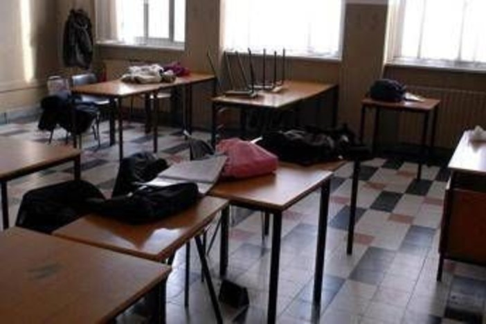 Violenza contro i prof da Roma a Lamezia Terme, la psicologa: "Alto rischio di emulazione"