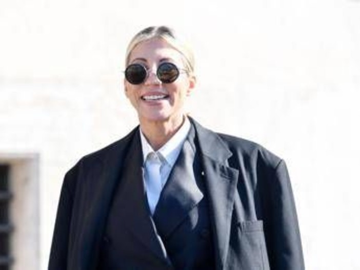 Sanremo 2026, Malika Ayane chi è: le origini, la protesta a Sanremo, l'amore con Cremonini Sanremo 2026, Malika Ayane chi è: le origini, la protesta a Sanremo, l'amore con Cremonini