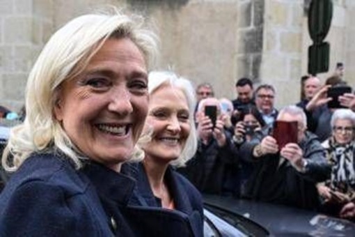 Francia, avanza l’estrema destra: il partito di Marine Le Pen verso miglior risultato di sempre al primo turno﻿