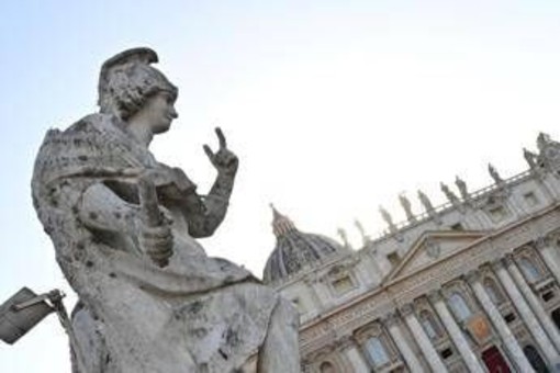 Conclave, Robert Harris: &quot;E' come un reality show a eliminazione&quot;