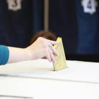 Regionali, tre candidature 'impresentabili' in Calabria Regionali, tre candidature 'impresentabili' in Calabria