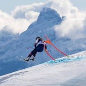 Vonn, caduta e infortunio in discesa: operata alla gamba sinistra. La foto spiega l'incidente