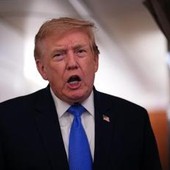 Iran, Trump: "Decida tra accordo o resa totale". Teheran e fonti Usa smentiscono nuovi colloqui Iran, Trump: "Decida tra accordo o resa totale". Teheran e fonti Usa smentiscono nuovi colloqui