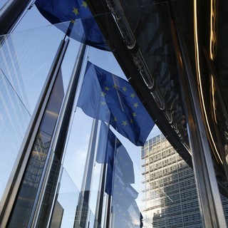 Dalla Commissione Ue un piano d’azione per elettrificazione e revisione ETS