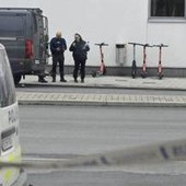 Polonia, nuovo attacco con coltello a scuola: 15enne uccide una donna