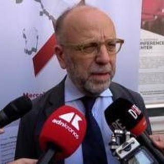 Aids, Antinori (Spallanzani): &quot;In Italia 2mila casi di Hiv l'anno, 140mila con infezione&quot;