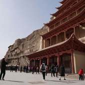 Cina, donazioni rafforzano sforzi di conservazione di Grotte di Dunhuang Cina, donazioni rafforzano sforzi di conservazione di Grotte di Dunhuang