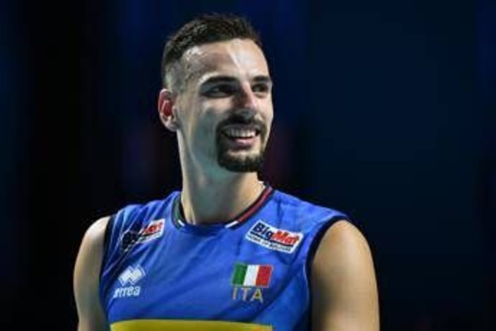 Europei uomini, bis dell'Italia di De Giorgi, anche la Grecia ko 3-0 Europei uomini, bis dell'Italia di De Giorgi, anche la Grecia ko 3-0