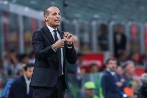 Allegri: &quot;Nessuna rivincita con la Juve, si giocherà lo scudetto fino alla fine&quot;. Poi la battuta sulla panchina