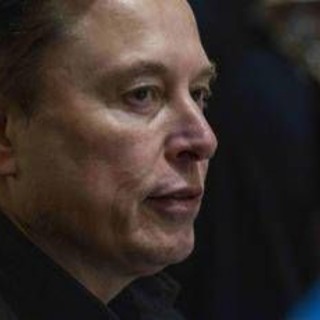 "I soldi non serviranno più a nulla": Elon Musk e la profezia choc su robot e Ai
