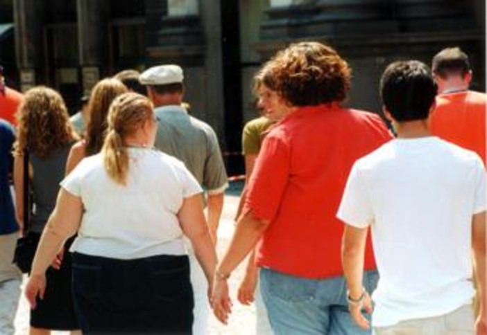 "Italia non segue dieta mediterranea, bambini sempre più grassi", l'inchiesta Bbc e l'allarme obesità