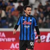 Var torna protagonista, Tremolada espelle Elmas per il fallo su Helgason: cosa è successo Var torna protagonista, Tremolada espelle Elmas per il fallo su Helgason: cosa è successo