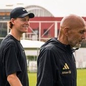 Sinner fa visita alla Juve, l'incontro con Spalletti Sinner fa visita alla Juve, l'incontro con Spalletti