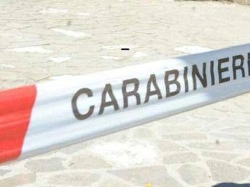 Spari a Roma, omicidio-suicidio a Pietralata: morti padre, madre e figlia Spari a Roma, omicidio-suicidio a Pietralata: morti padre, madre e figlia
