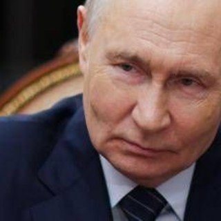 "Russia minaccia Nato, piano di Putin può scattare presto": l'allarme dell'intelligence in Europa "Russia minaccia Nato, piano di Putin può scattare presto": l'allarme dell'intelligence in Europa