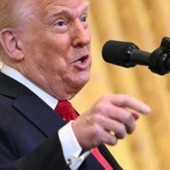 Trump ha minacciato di bombardare Mosca se Putin avesse attaccato l'Ucraina: l'audio inedito