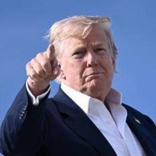 Ucraina, Trump a Putin: "Stop guerra in 10 giorni o sanzioni a Russia" Ucraina, Trump a Putin: "Stop guerra in 10 giorni o sanzioni a Russia"