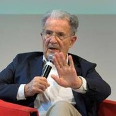 Referendum giustizia, Prodi: "Ci ho pensato e voto no" Referendum giustizia, Prodi: "Ci ho pensato e voto no"
